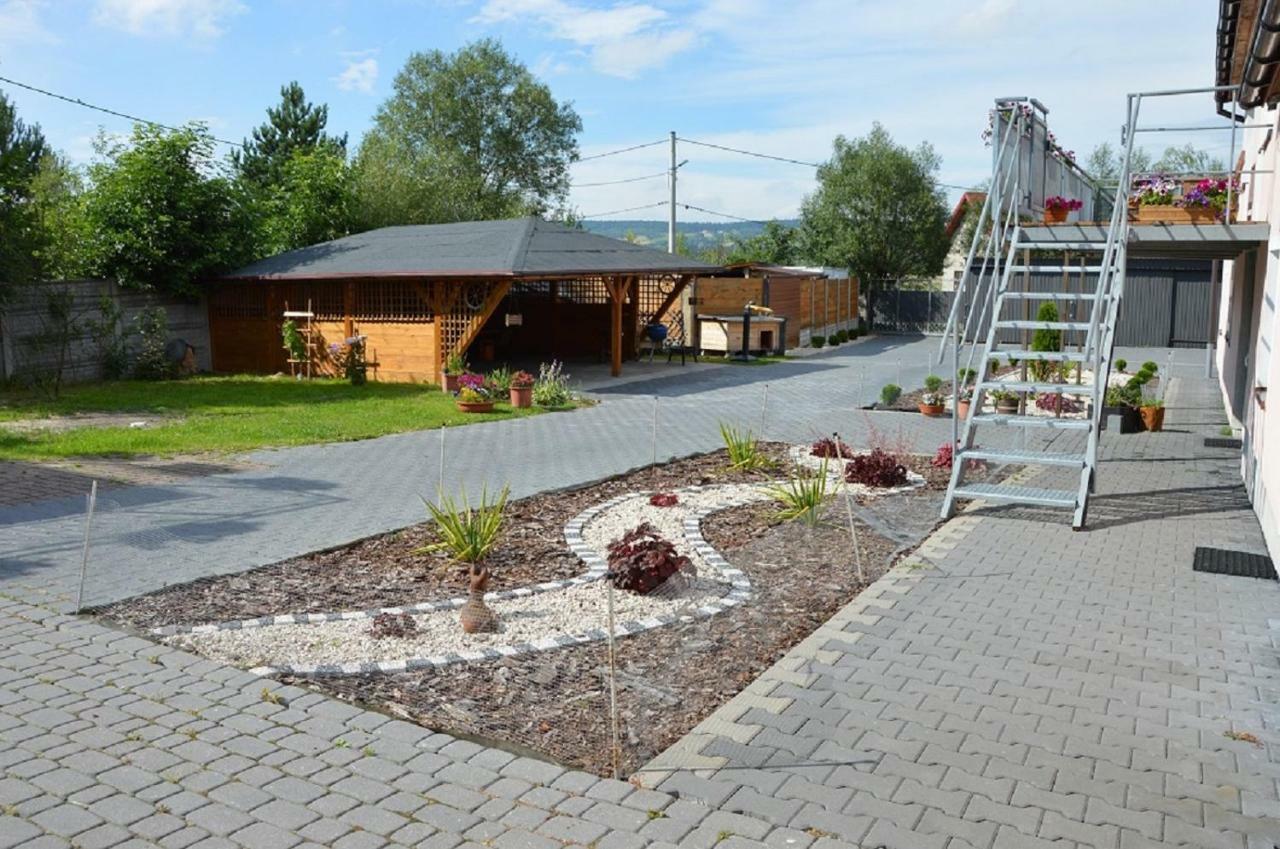 Agroturystka Na Polanie Apartamento Swieta Katarzyna  Exterior foto